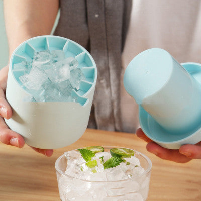 2-in-1 Portable Ice Bucket Mold with Lid